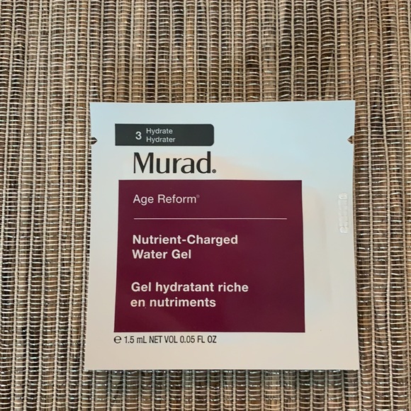 Murad Hydration Ultimate Travel Set - Picture 3 of 7